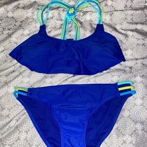 Super cute two piece swimsuit set